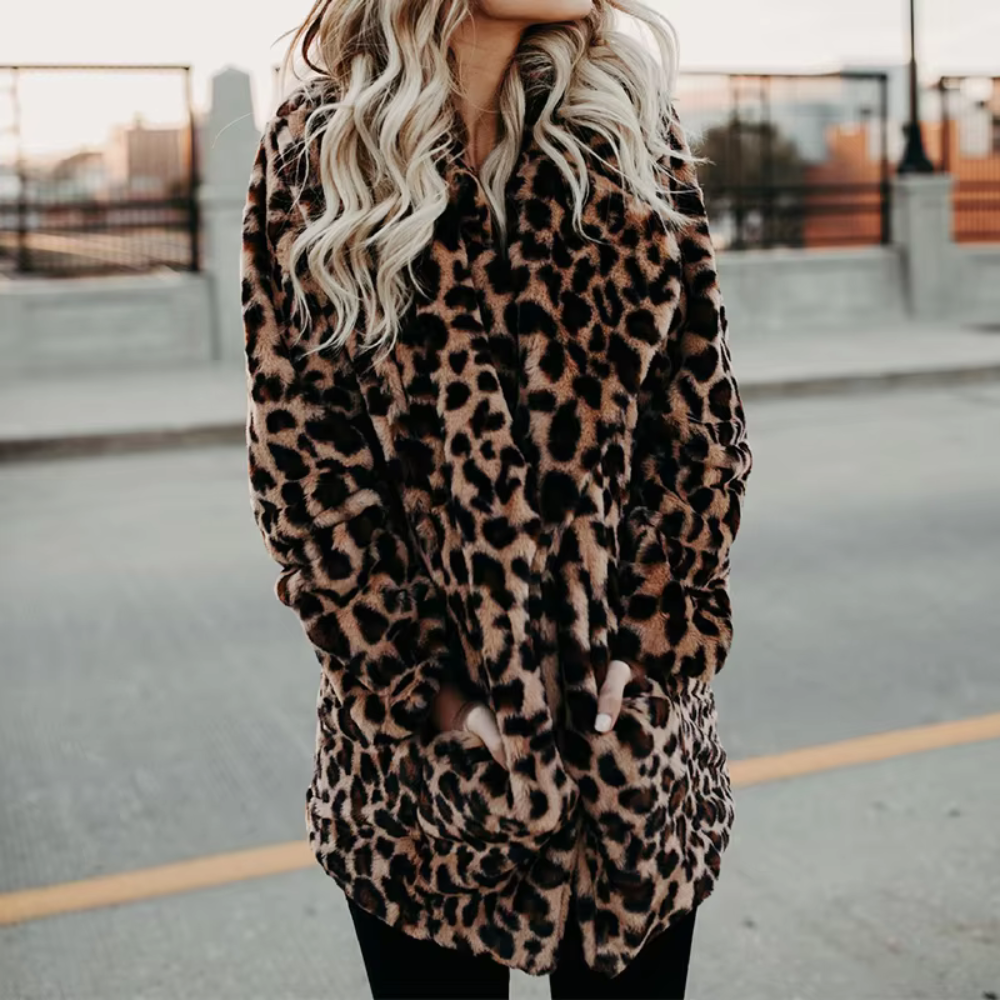 Stilla | Fashionable leopard print coat ladies