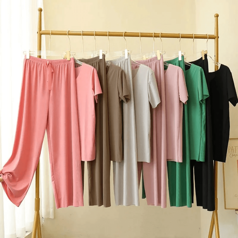 Stilla | Fashion on Silke T-shirt Og Bukser