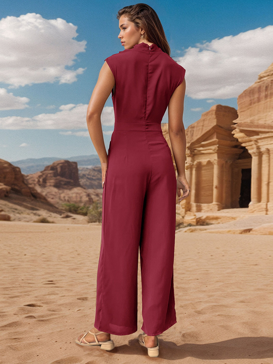 Stilla | Mock Neck Ærmeløs Jumpsuit