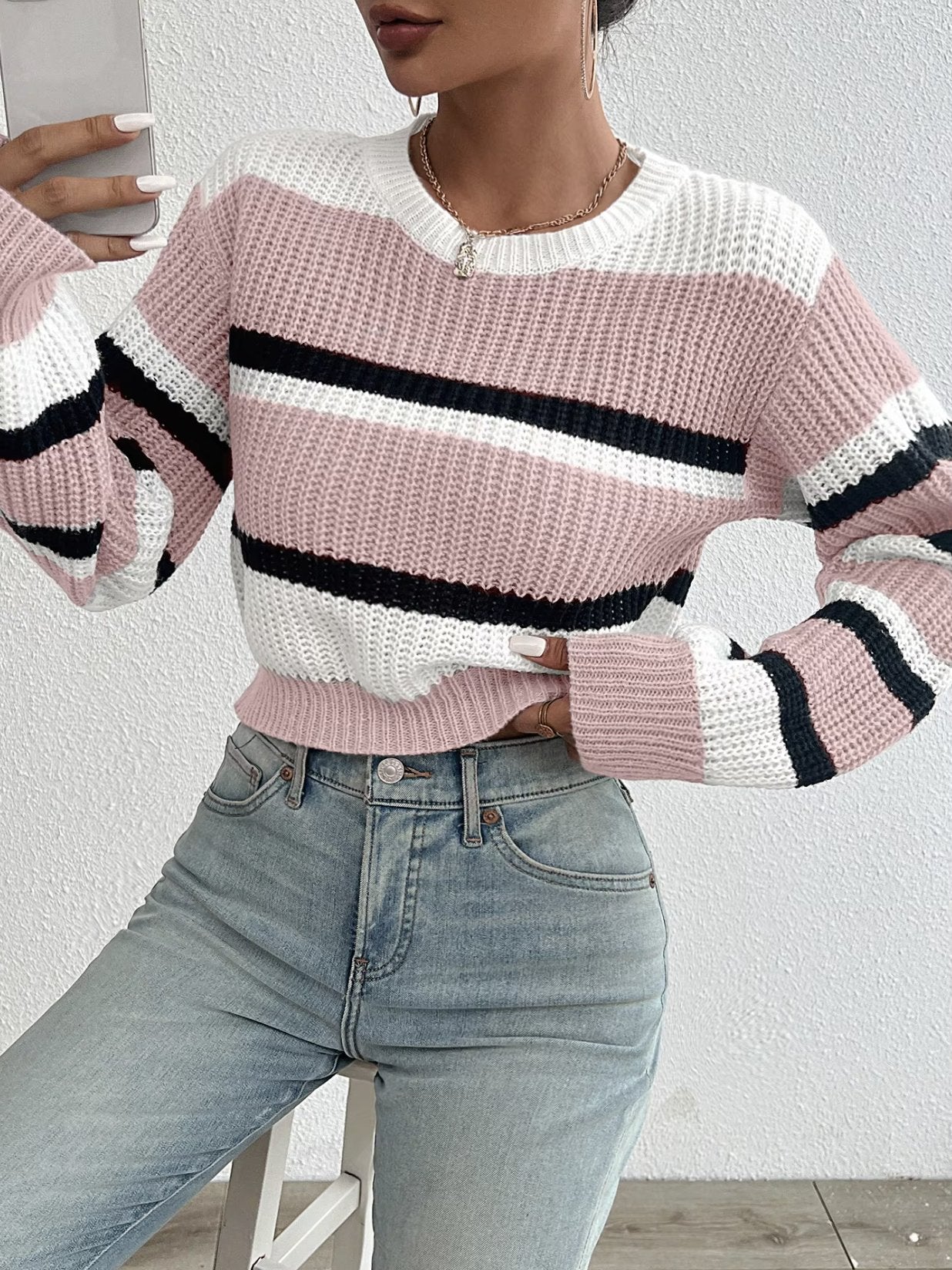 Stilla | Kort sweater af strik Azalea