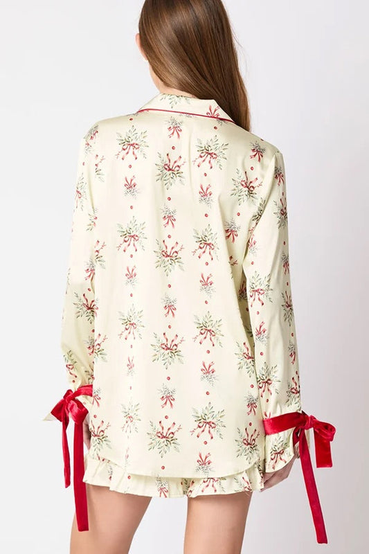 Stilla | Jul Mode Trykt Slips Top og Elastisk Talje Rynkede Shorts Sæt