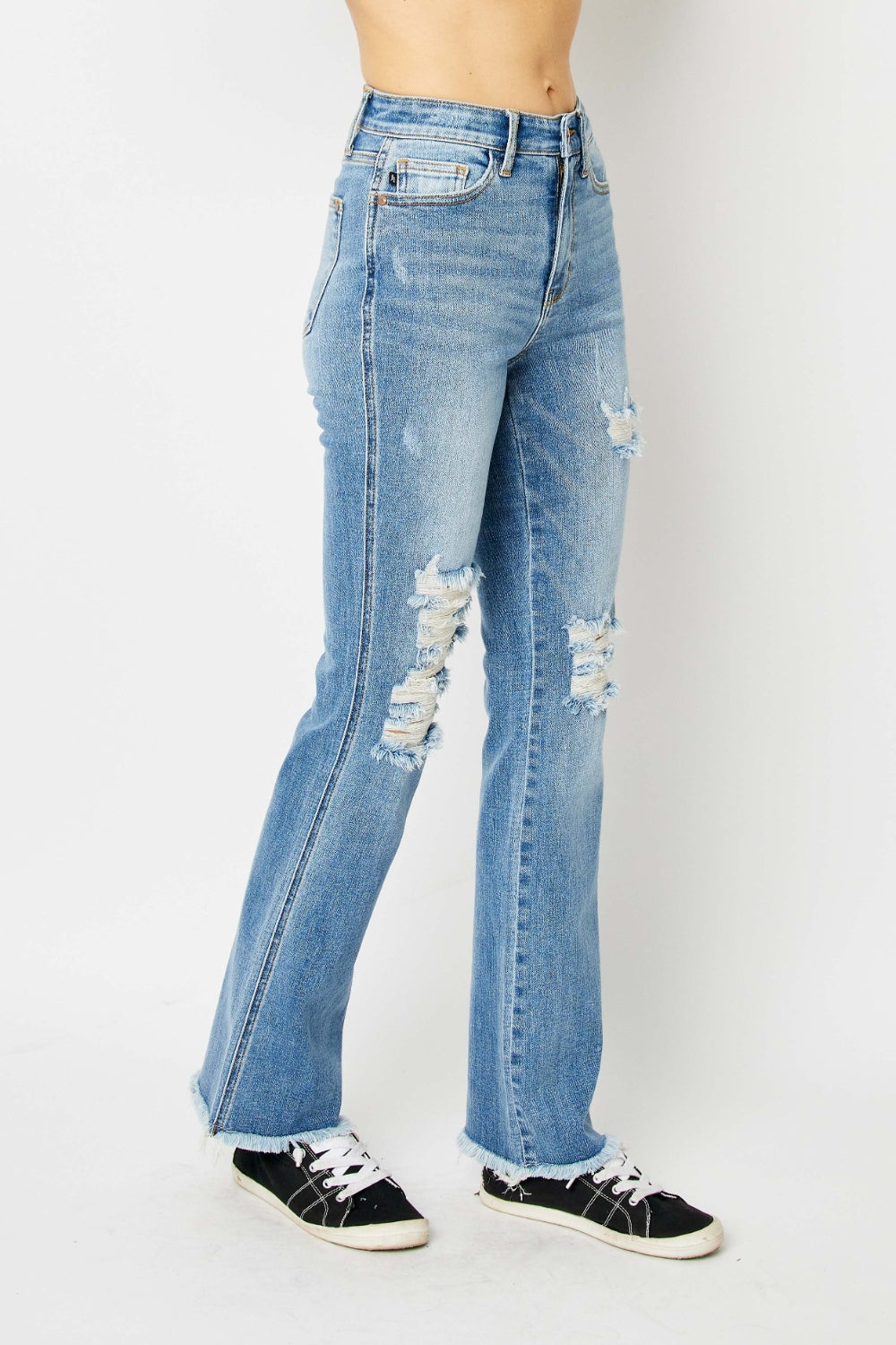 Stilla | Blå Fuld Størrelse Slidt Rå Kant Bootcut Jeans