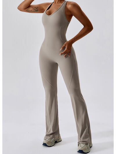 Stilla | Bred Strop Bootcut Aktiv Jumpsuit