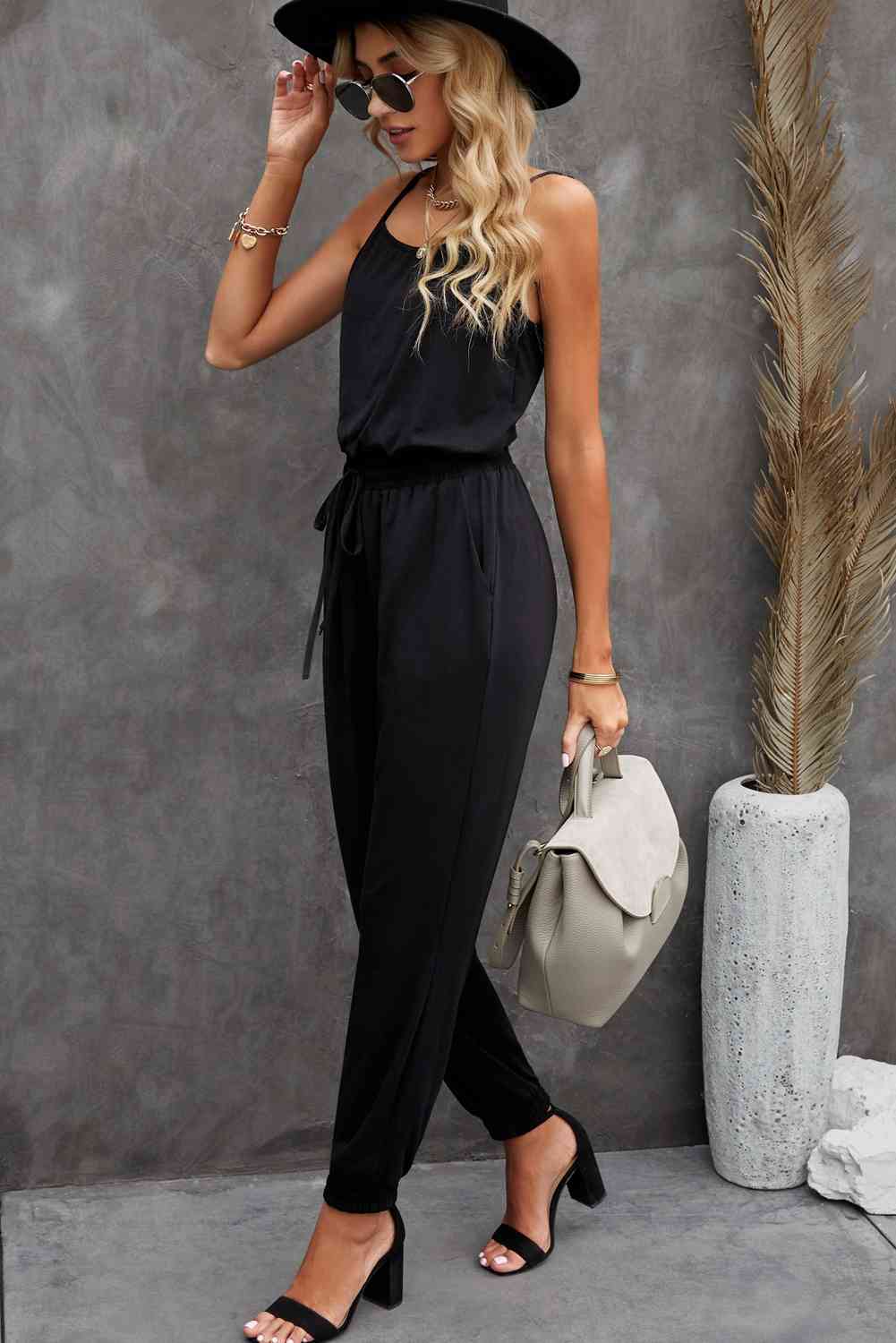 Stilla | Strop Jumpsuit Med Lommer