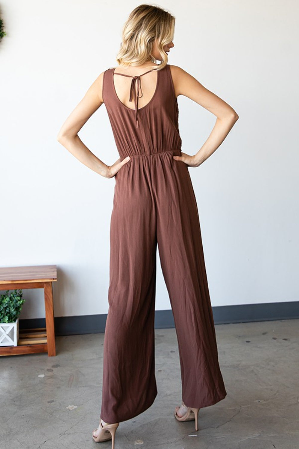 Stilla | Love Tie Back Without Sleeves Slit Wide Leg Jumpsuit