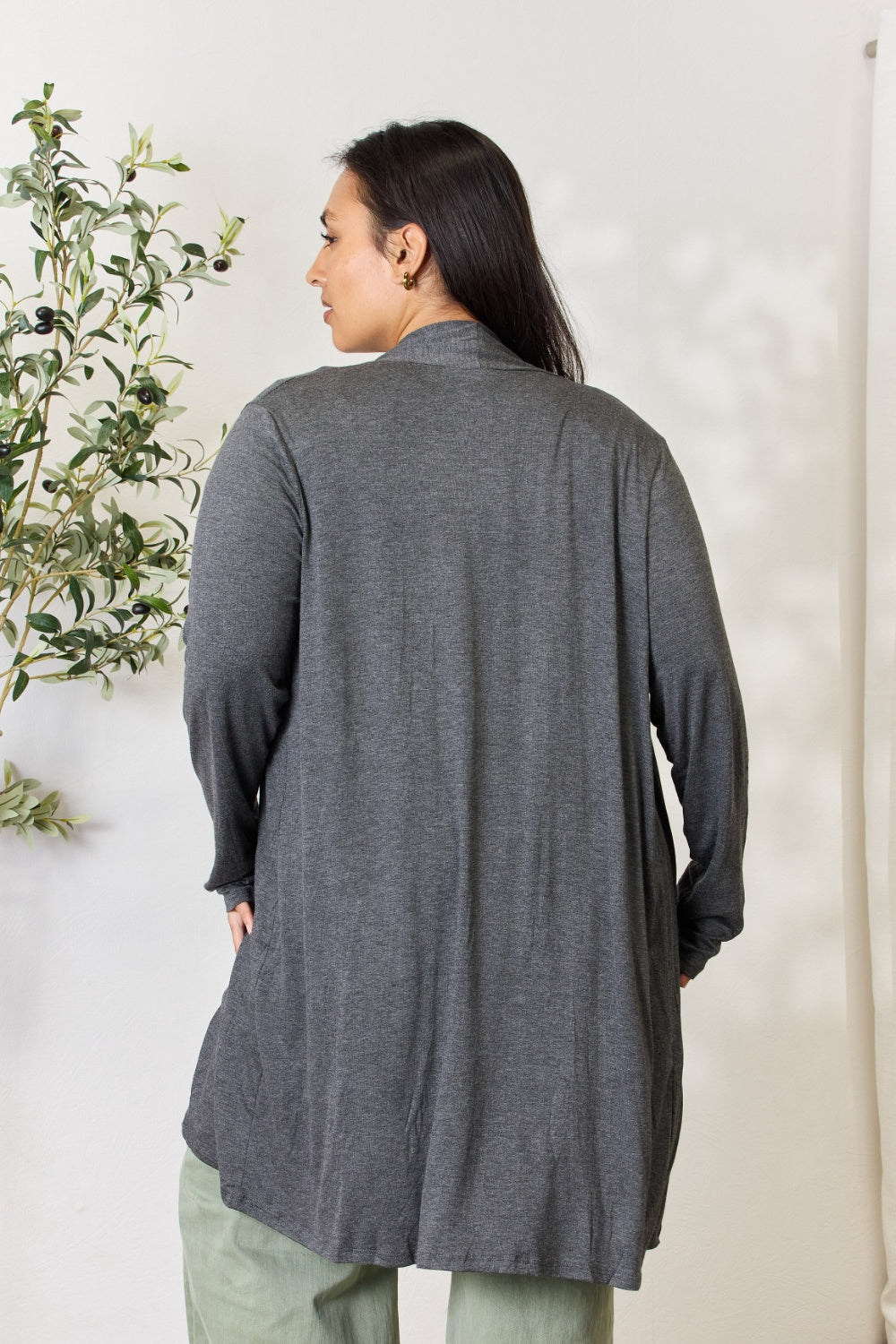 Stilla | Full Size Åben Front Cardigan med Lommer