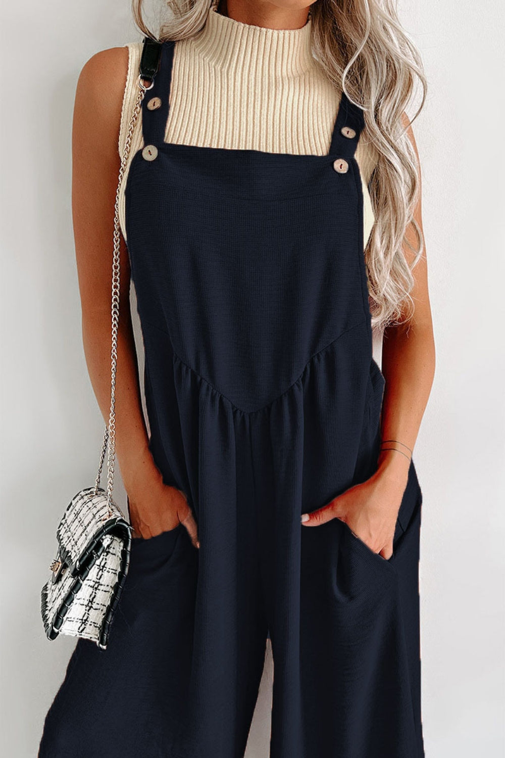 Stilla | Neck Wide Strap Jumpsuit