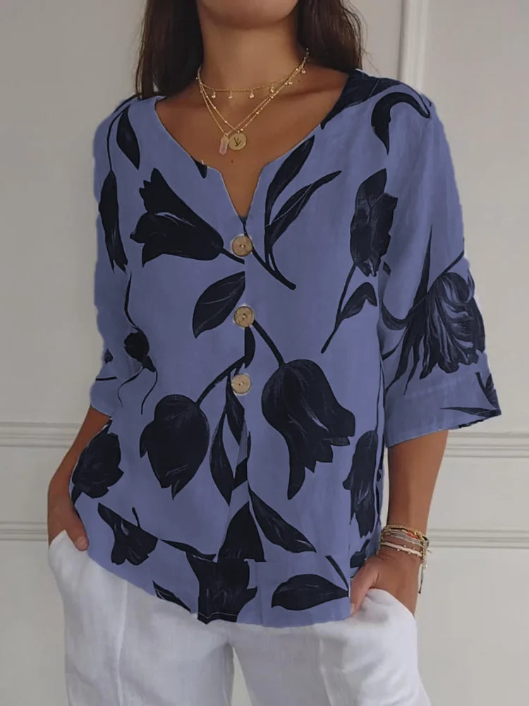 Stilla | Fashionable Blouse with V-Neck