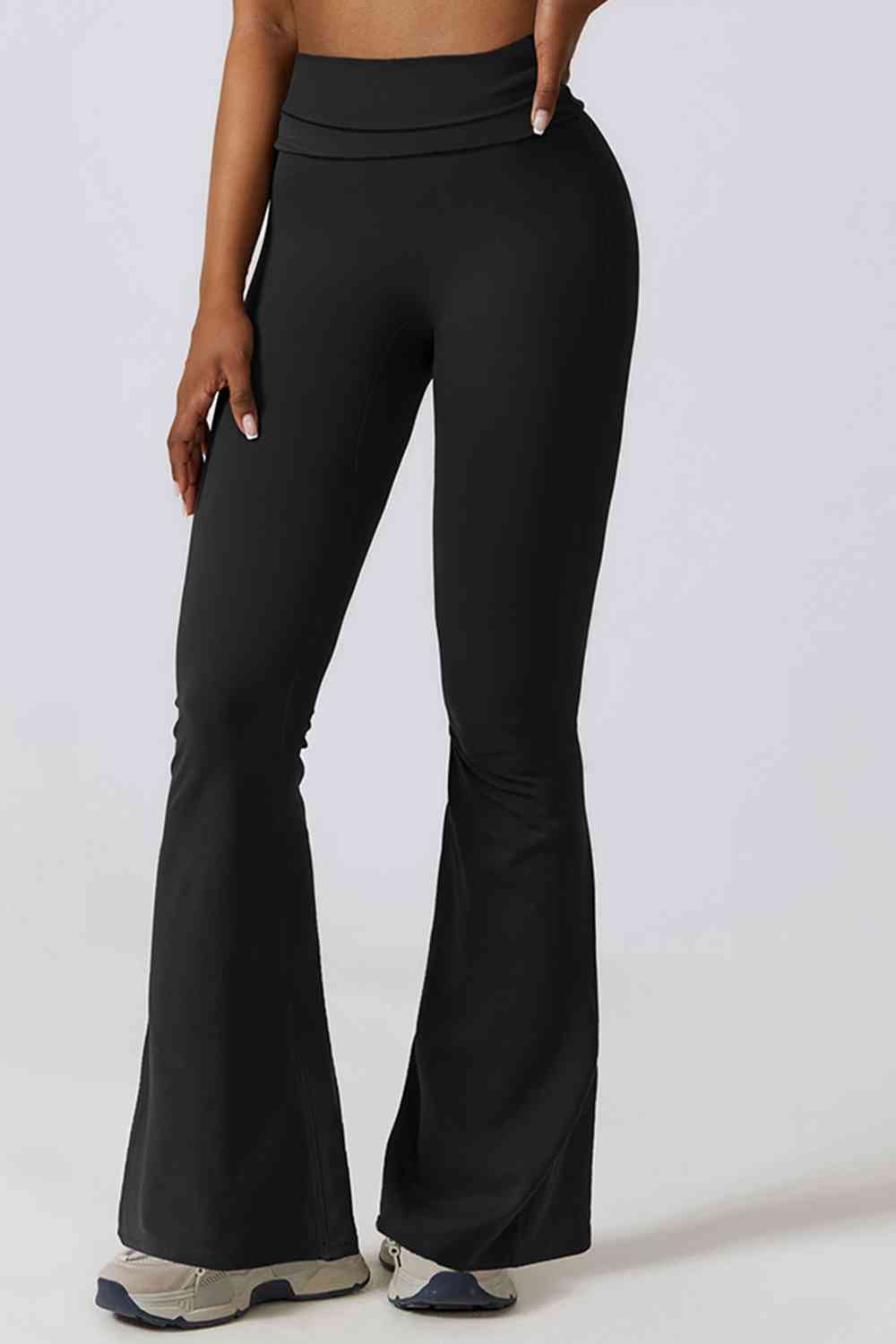 Stilla | Hals Flare Sport Jumpsuit