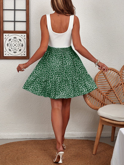 Stilla | Små Blomsterkjoler, Halsudskæring Stil, Lette Og Elegante Til Forår Og Sommer