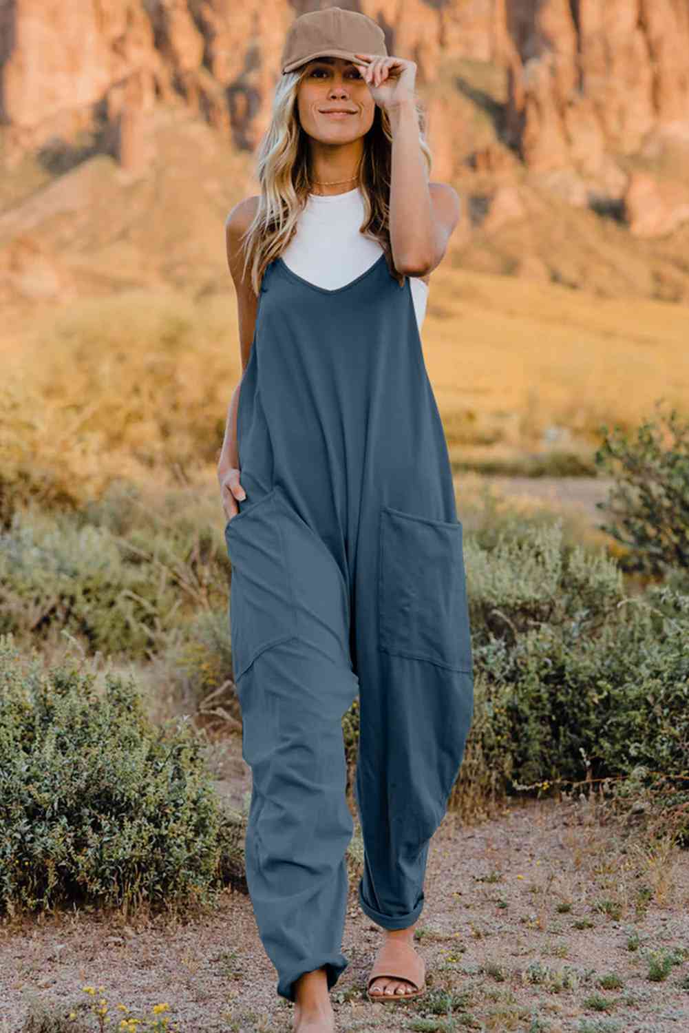 Stilla | Tag V-hals ærmeløs jumpsuit med lomme