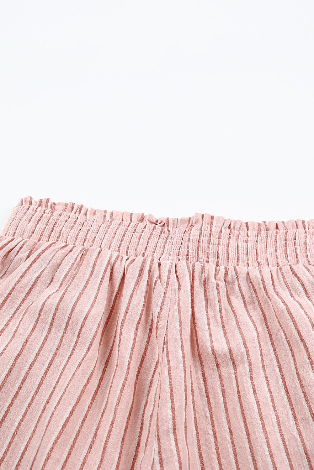 Stilla | Frayed Hem Paperbag Shorts