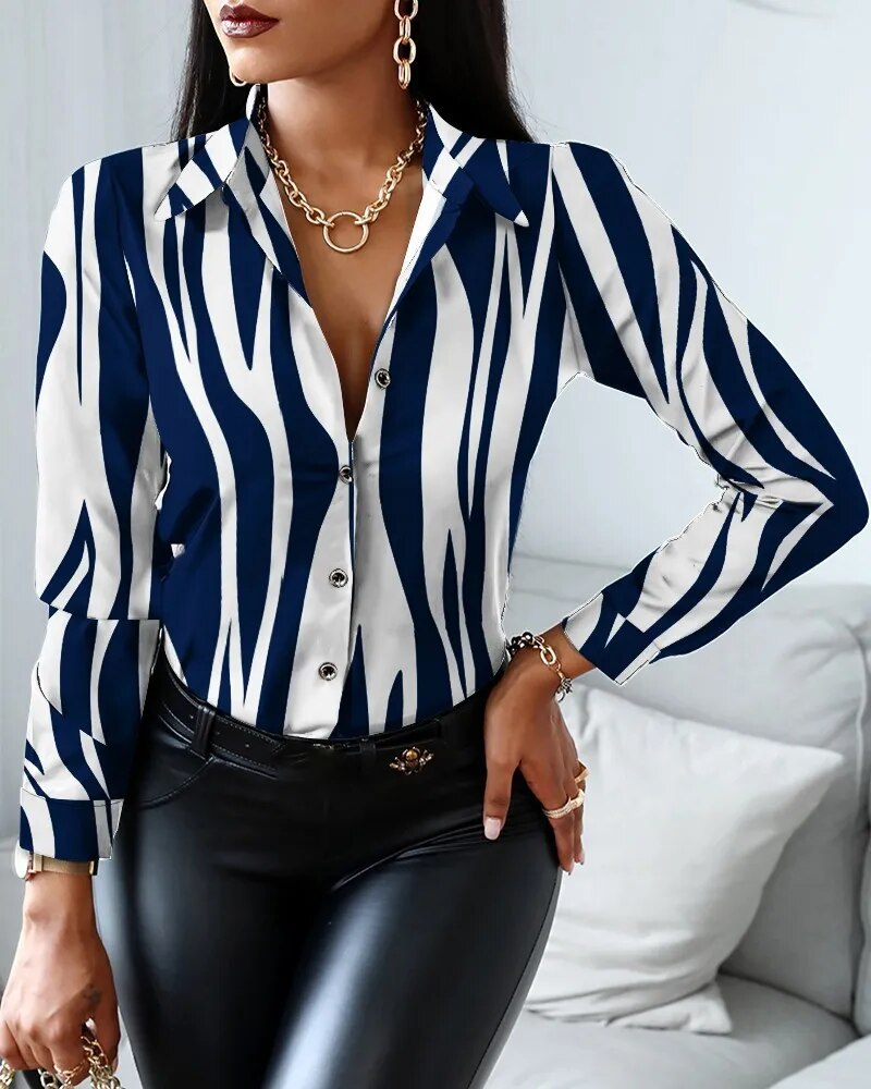 Stilla | Britta Stilfuld Bluse