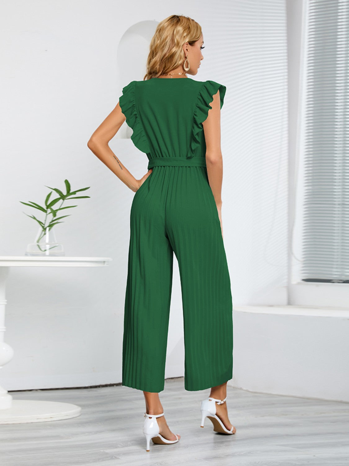Stilla | Surplice Cap Sleeve Jumpsuit