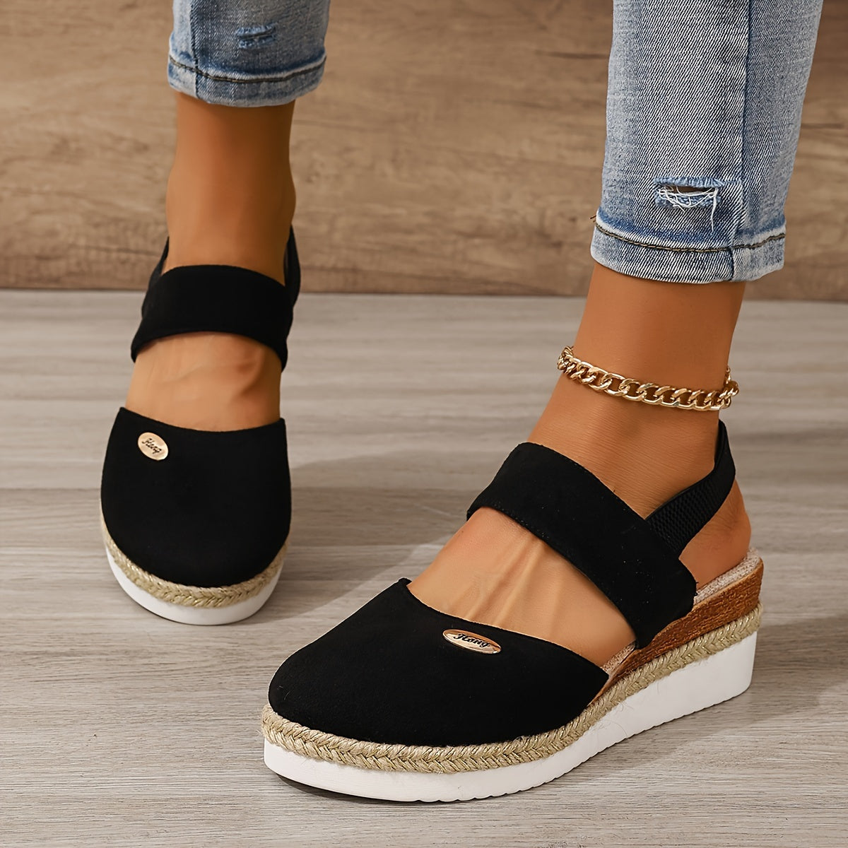 Stilla | Dame Sandaler På Platform: Skridsikre, Lukket Tå, Elastisk Rem