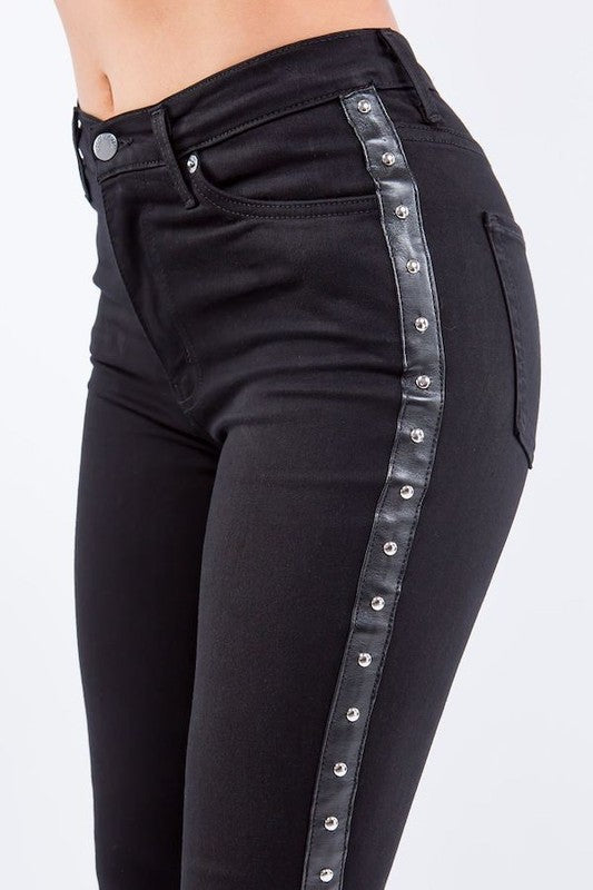 Stilla | Bell Bottom Jeans I Sort