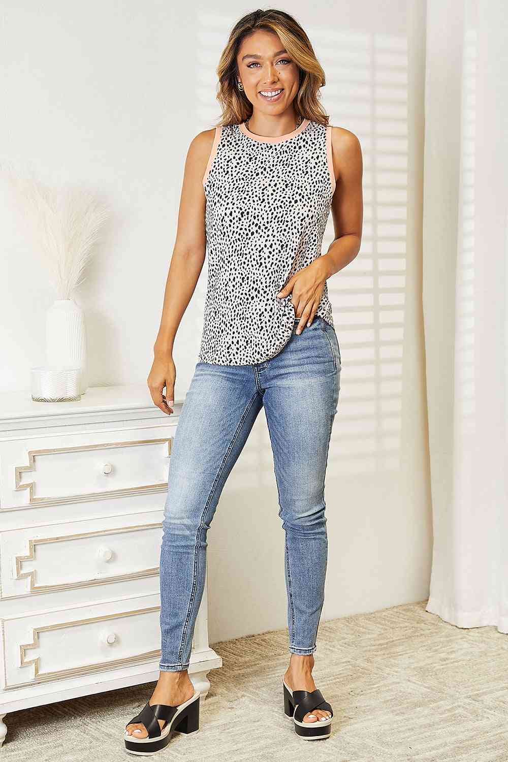 Stilla | Tag Printet Rund Hals Tank