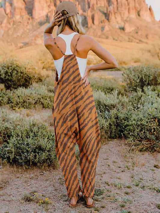 Stilla | Størrelse Printa V-hals ærmeløs Jumpsuit