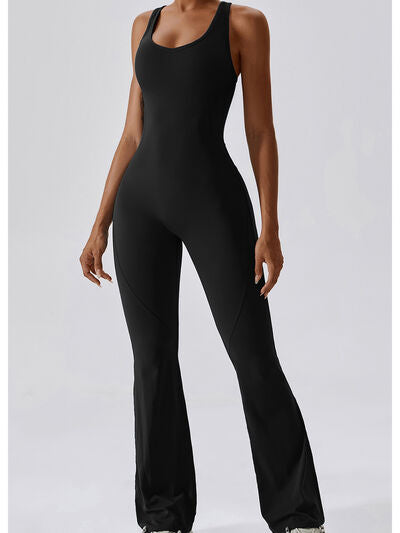 Stilla | Bred Strop Bootcut Aktiv Jumpsuit