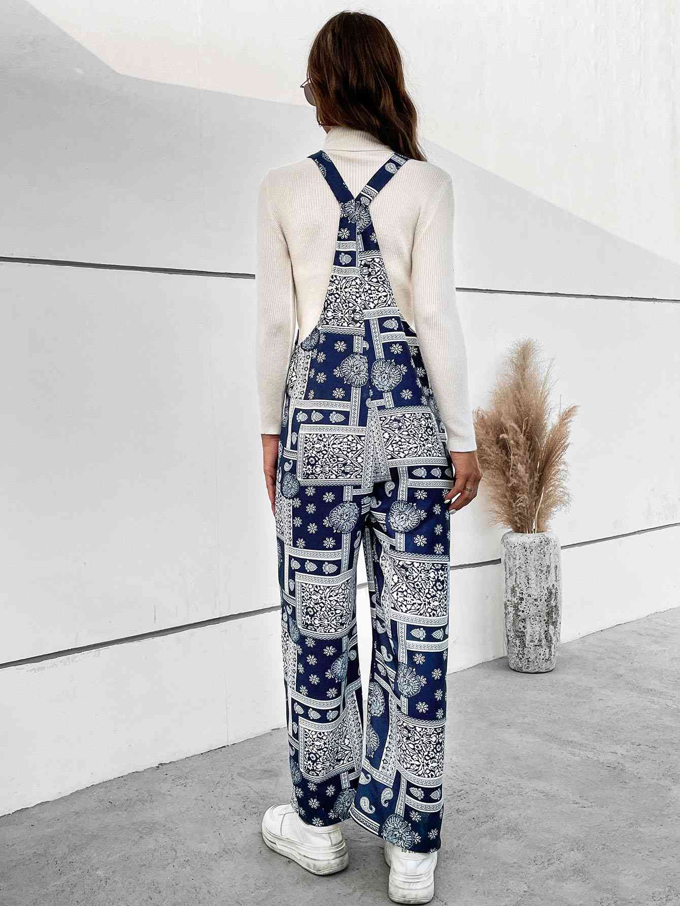 Stilla | Straight Leg Jumpsuit Med Lommer