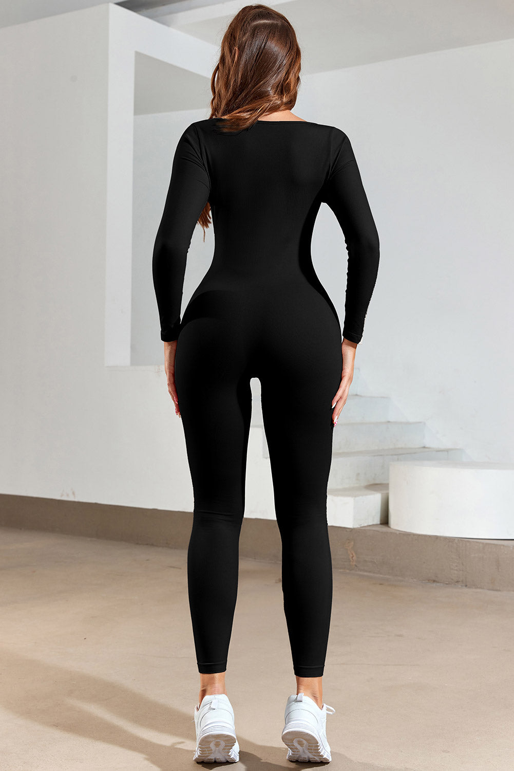 Stilla | Square Neck Langærmet Active Jumpsuit