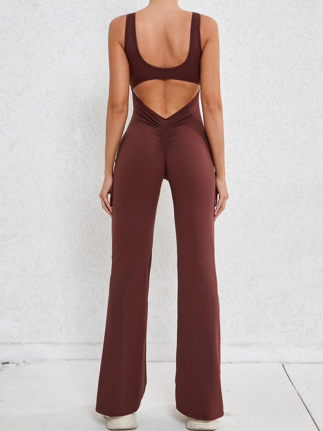 Stilla | Bred Strop Scoop Hals Aktiv Jumpsuit