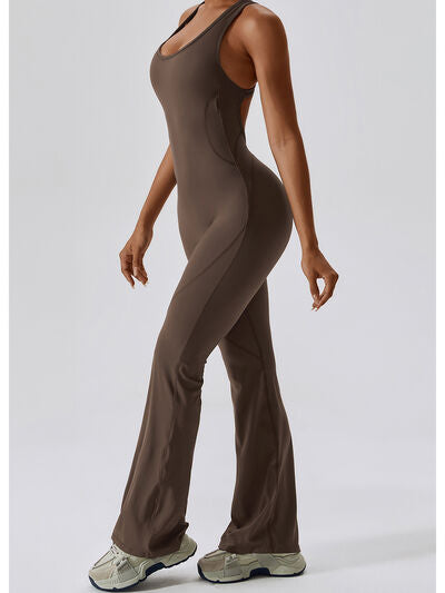 Stilla | Bred Strop Bootcut Aktiv Jumpsuit