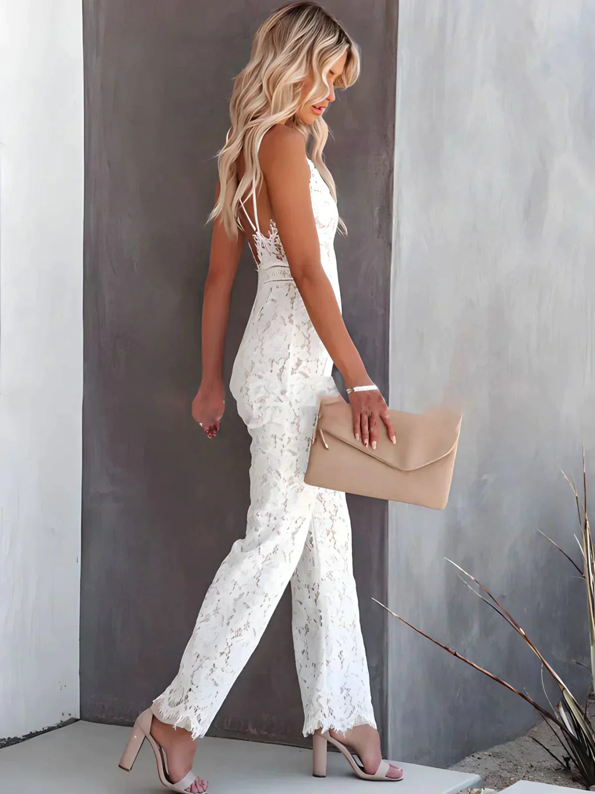 Stilla | Lace V-hals Regular Jumpsuit