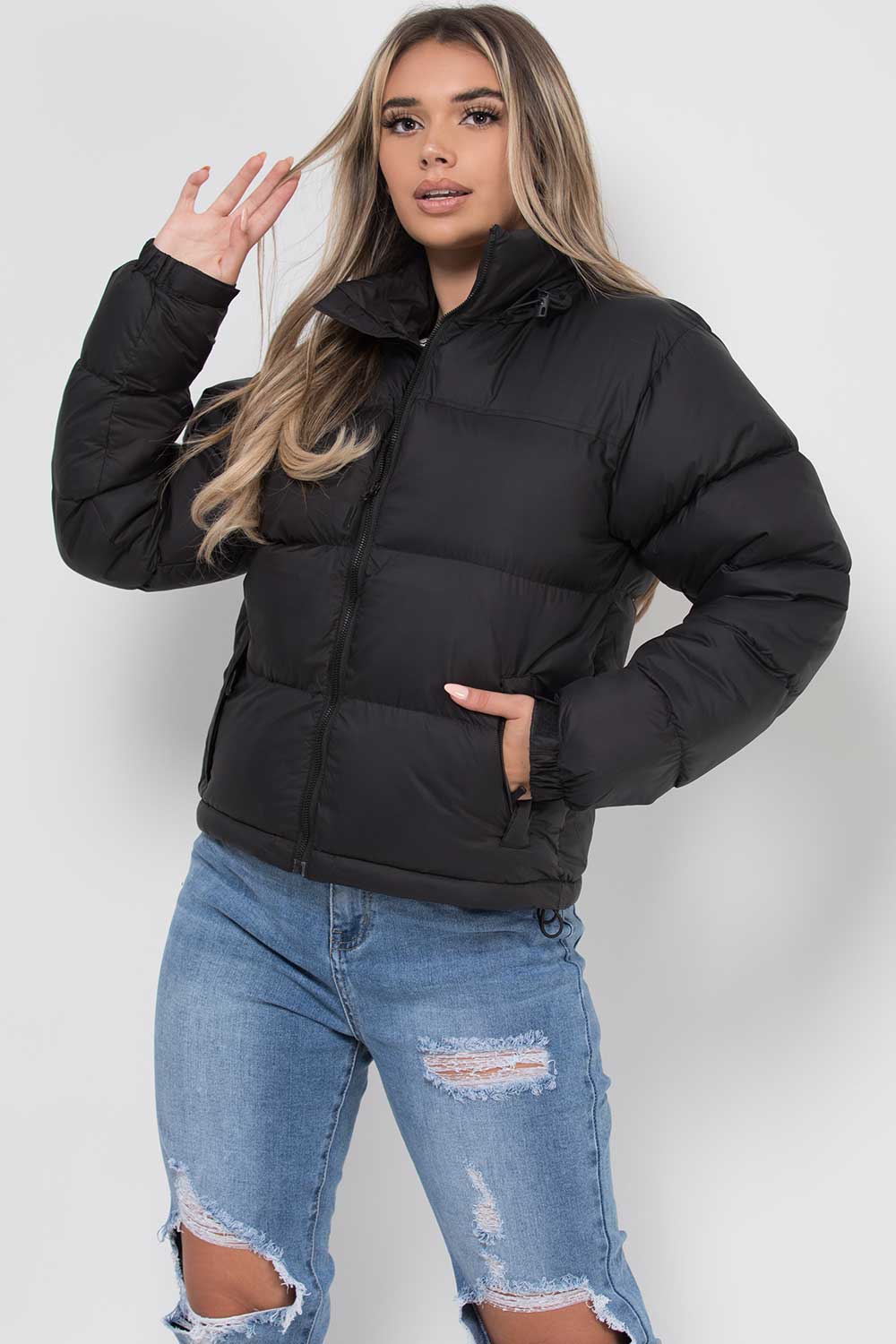 Stilla | Elegant Sort Puffer Jakke
