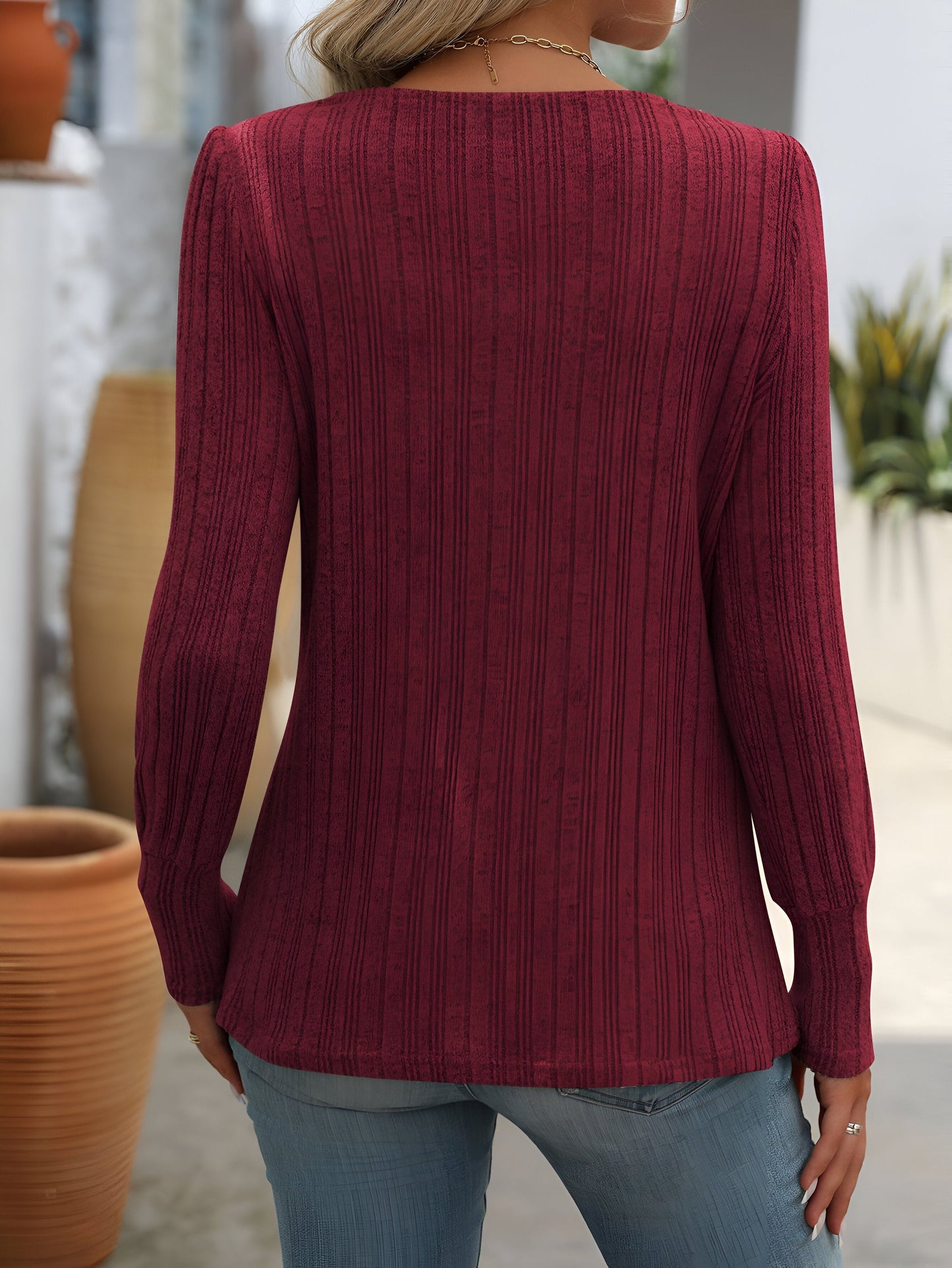 Stilla | Ribbet top til alsidige outfits
