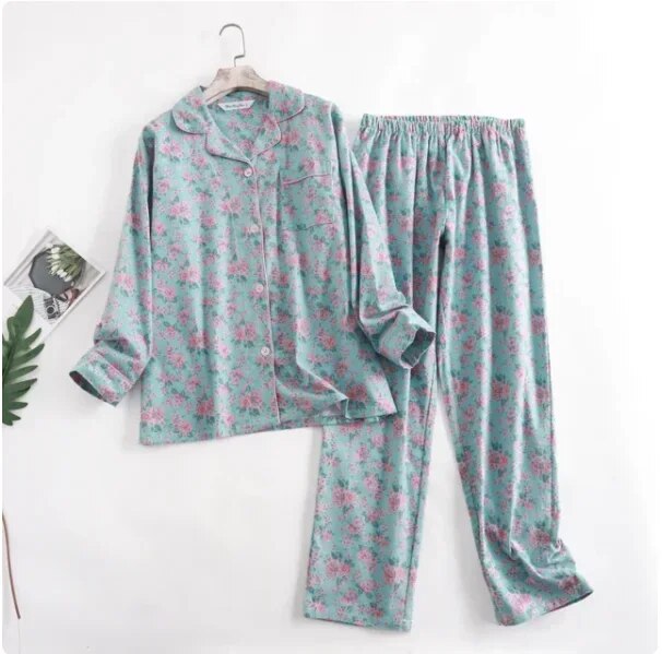 Stilla | Behageligt Pyjamassæt 2-Delt I Lyse Farver