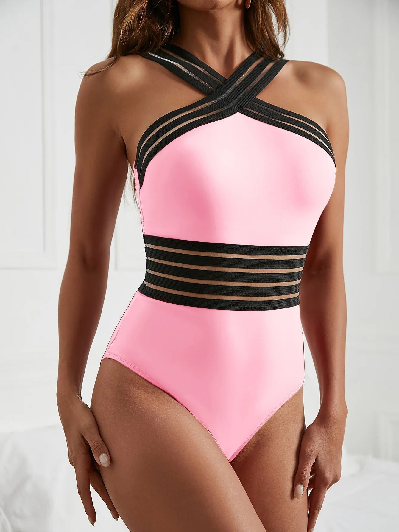 Stilla | Bikini sæt med dyb udskæring look