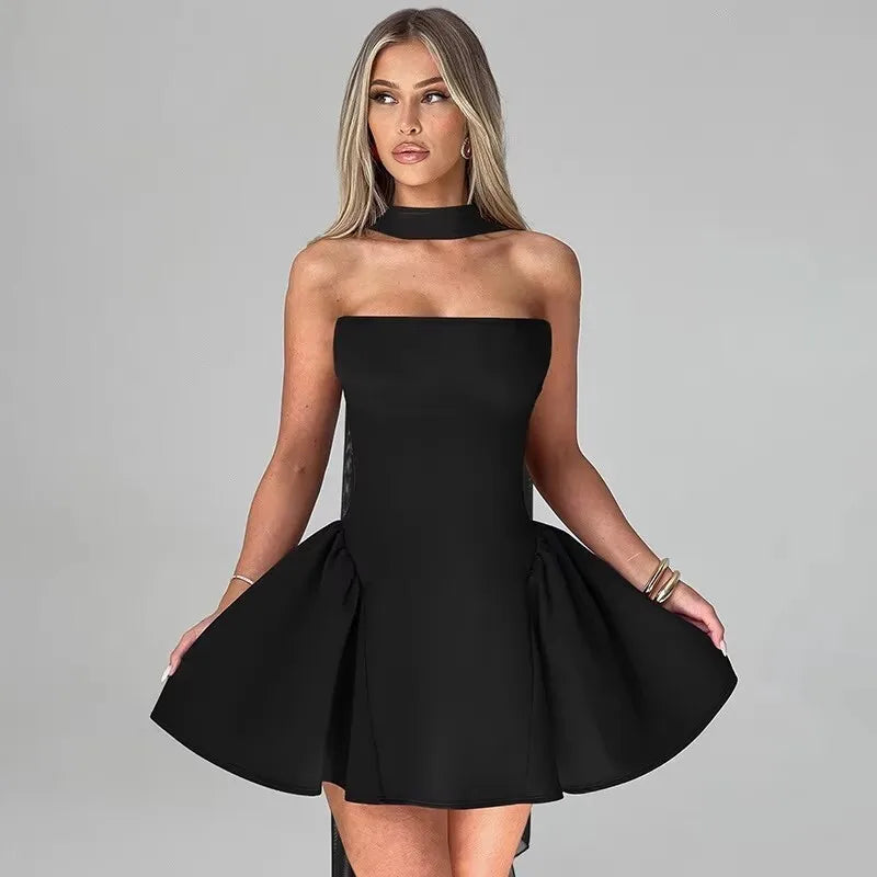 Stilla | Kvindernes Dybt Udsnit Mode Designer Halterneck Mini Kjoler (korte)