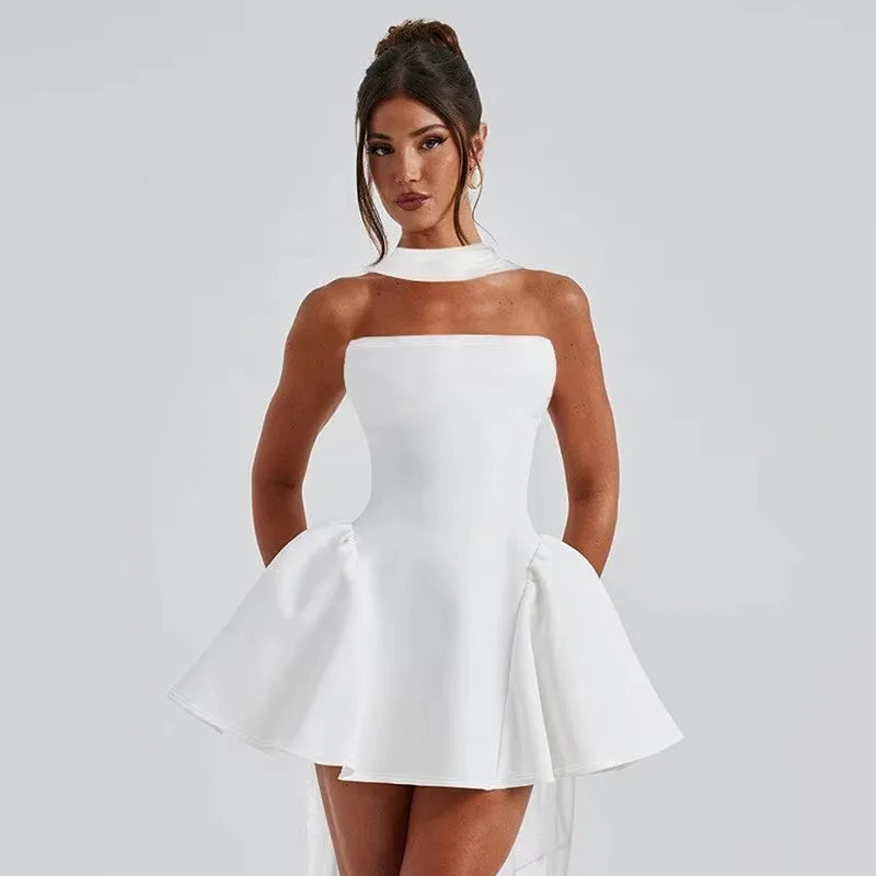 Stilla | Kvindernes Dybt Udsnit Mode Designer Halterneck Mini Kjoler (korte)