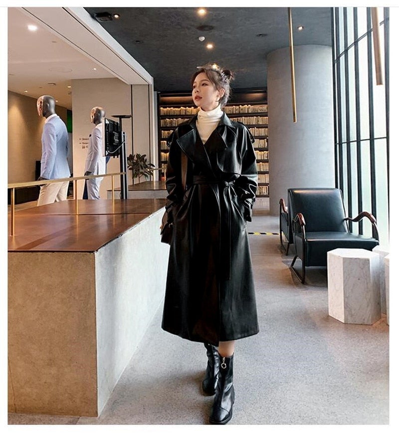Stilla | Kvinders Nerazzurri Designer Læder 2 7xl Trench Coats (plus Størrelse)