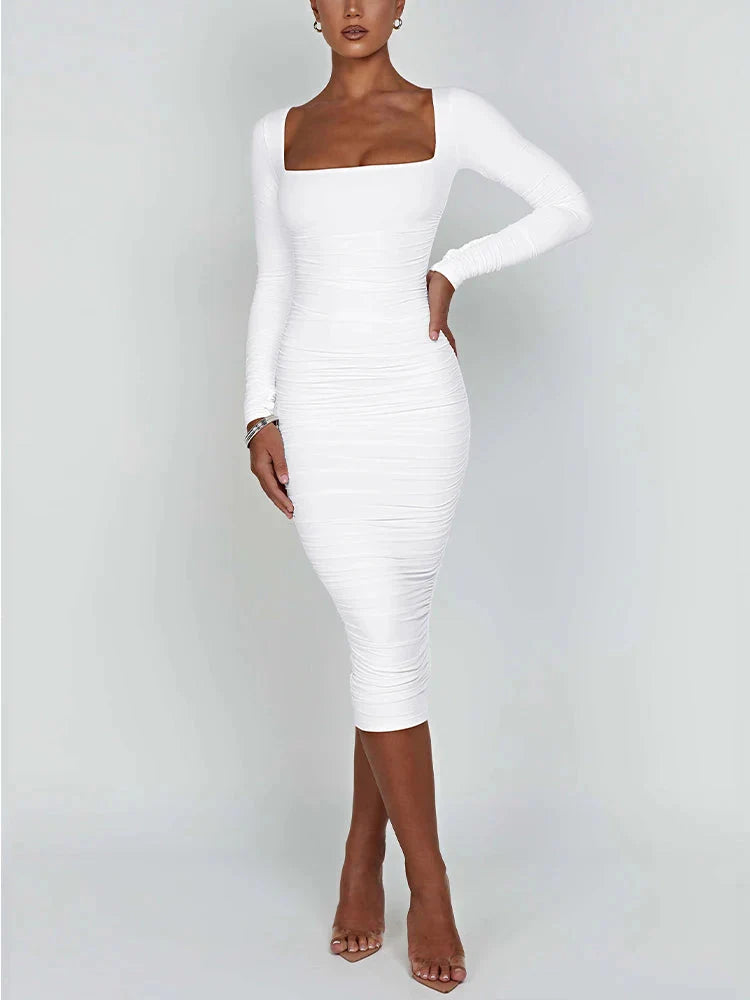 Stilla | Kvindernes Ensfarvede Bodycon Kjoler Med Firkantet Halsudskæring Fra Modedesigner (midi)