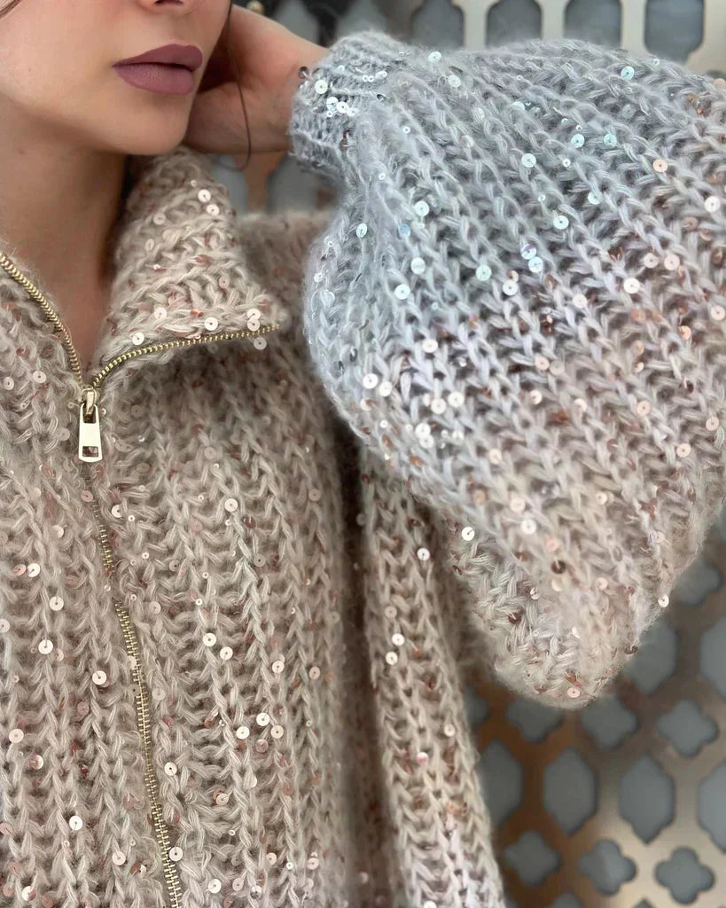 Stilla | Eleganter Strickjacke Aus Schimmernder Seide